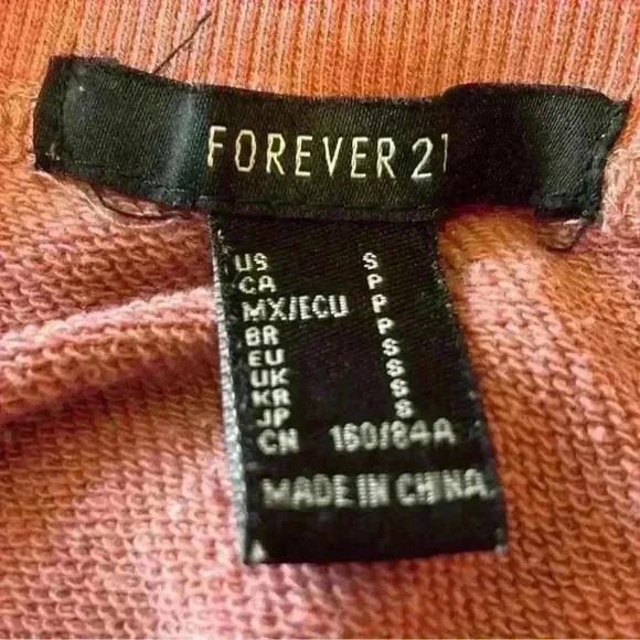 Forever 21 off the shoulder cropped bubble sleeve sweatshirt - Picture 4 of 4